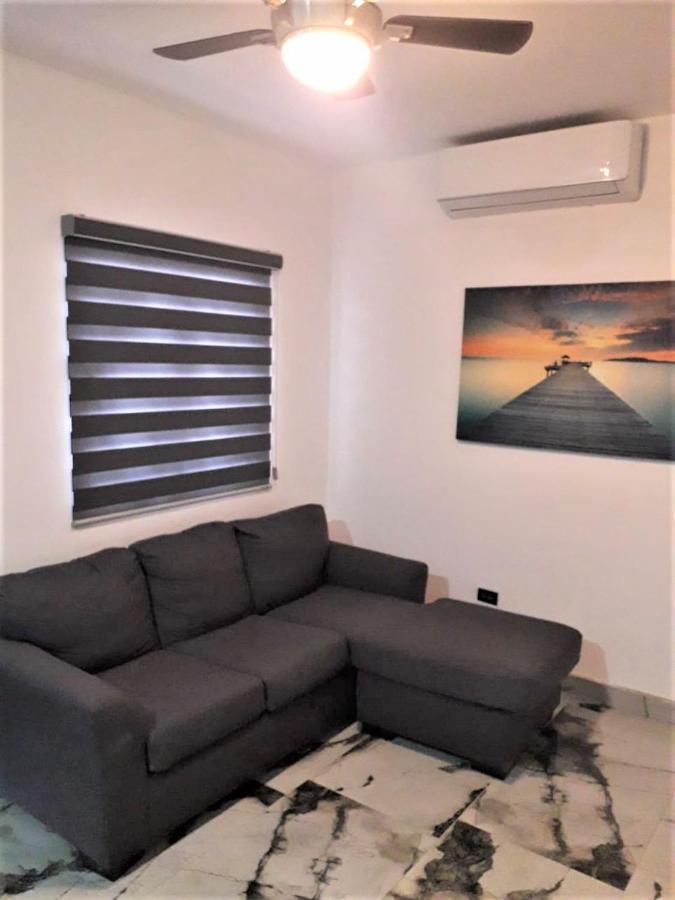 Santa Fe Apartamentos Rocky Point Exterior photo